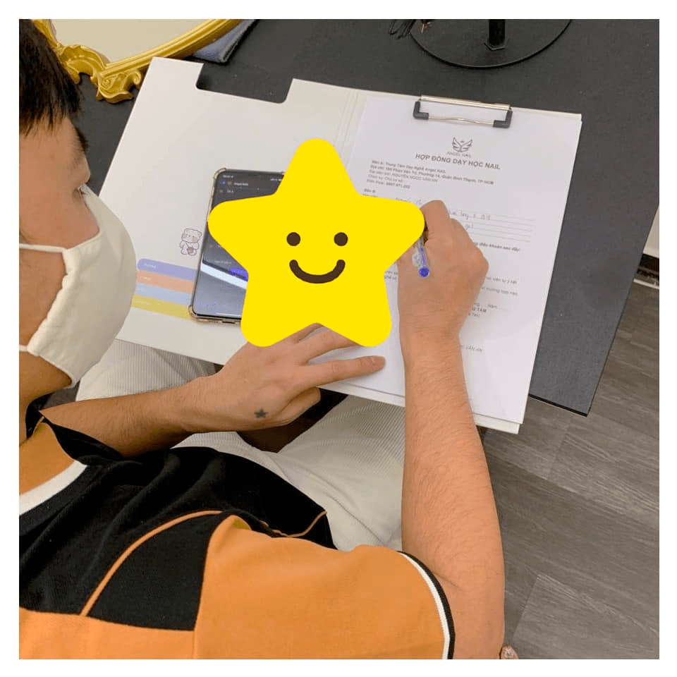 do nghe hoc nail gia bao nhieu